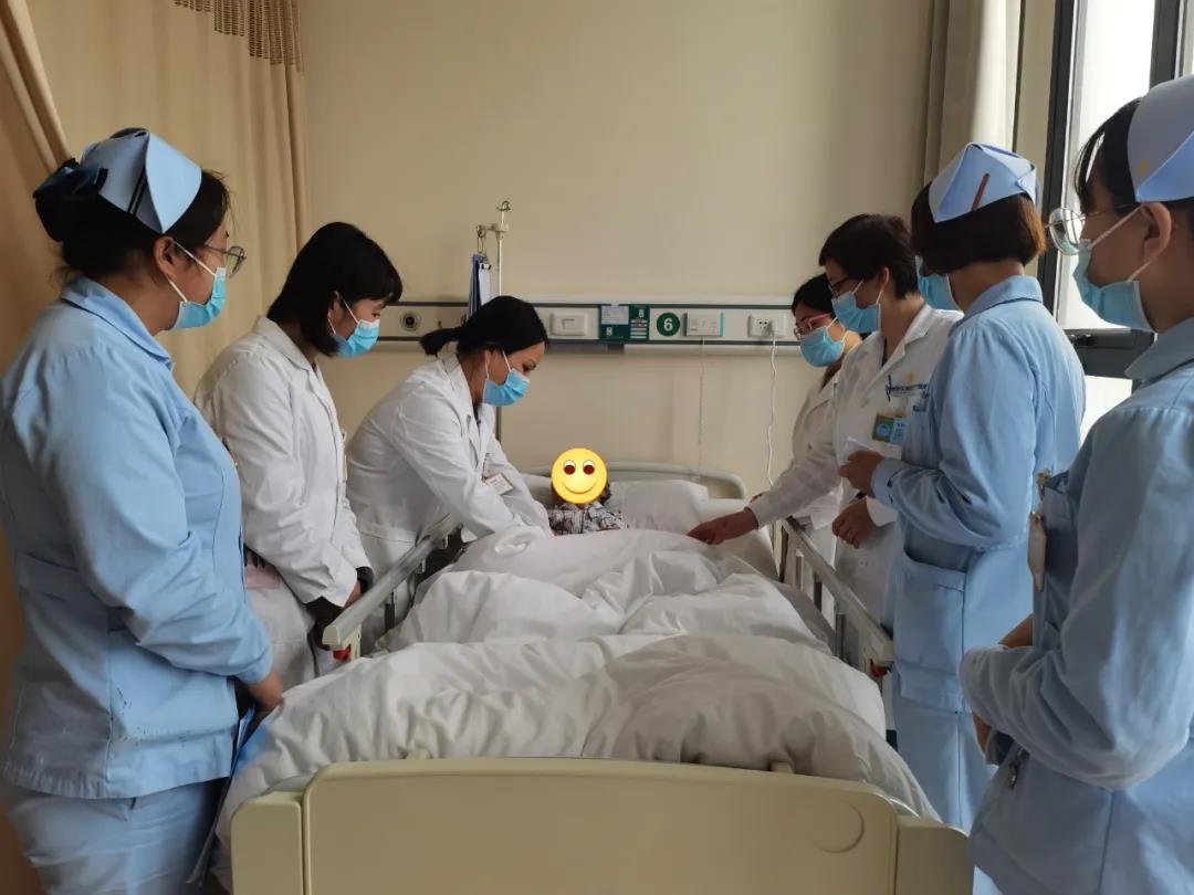 杏林春暖 ▏女子患病3年肚子大如孕妇 医生成功取出12斤巨大肿瘤(图5) 杏林春暖 ▏女子患病3年肚子大如孕妇 医生成功取出12斤巨大肿瘤(图5)