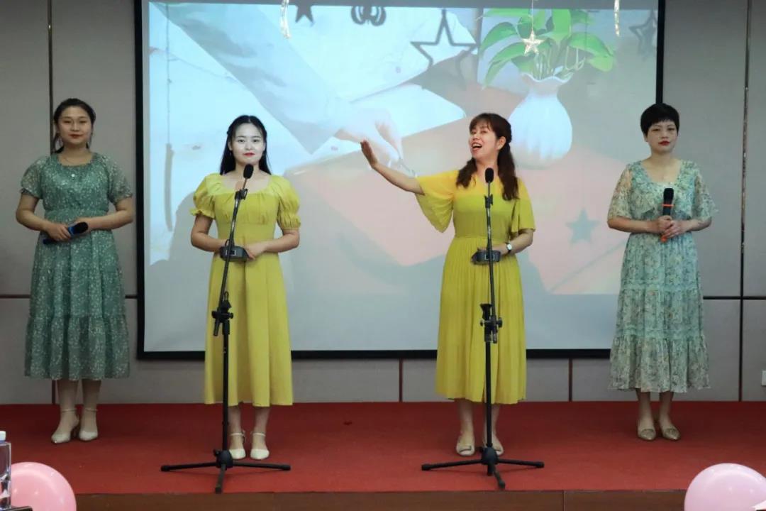 致敬最美天使 ▏西安经开妇幼医院召开“5.12护士节”表彰庆祝大会(图13)