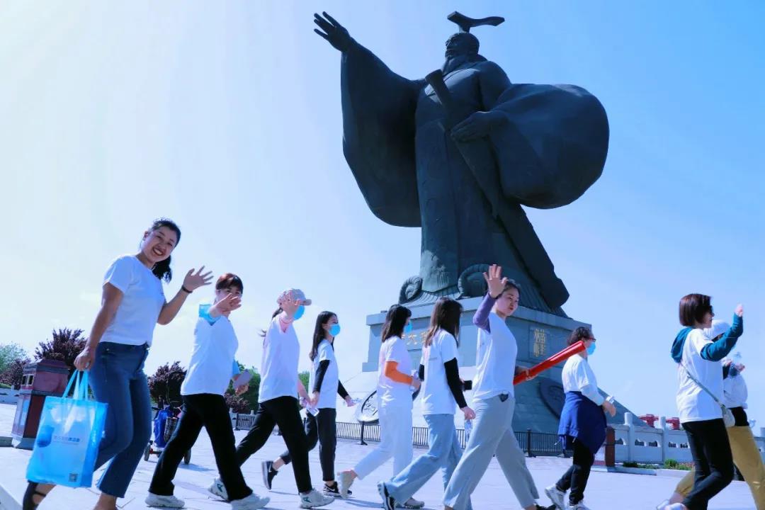 快乐健身 你我同行——西安经开妇幼医院开展健步走活动(图3) 快乐健身 你我同行——西安经开妇幼医院开展健步走活动(图3)