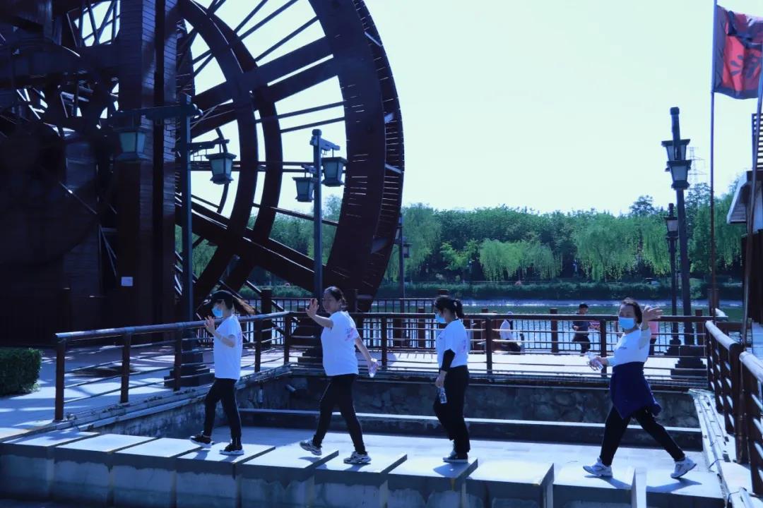 快乐健身 你我同行——西安经开妇幼医院开展健步走活动(图9) 快乐健身 你我同行——西安经开妇幼医院开展健步走活动(图9)