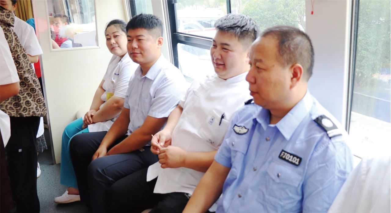 医者仁心，热血传承 —— 西安经开妇幼医院第六届无偿献血活动纪实(图2)